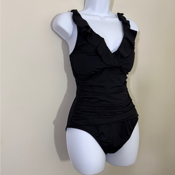 Elegant Black Ruffled Women's Swimsuit sz 10 - Picture 3 of 9
